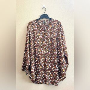 Emery Rose Boho Floral Button Front Top